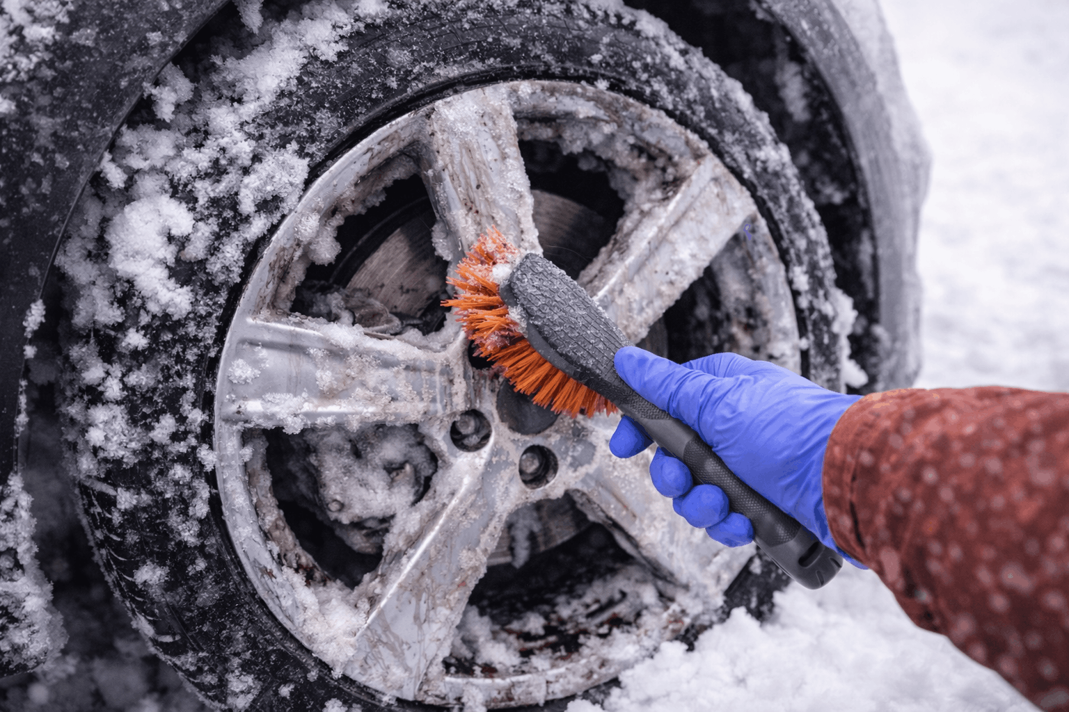 Felgenreiniger im Winterwetter nutzen